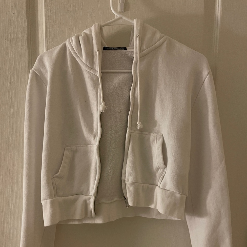 women’s brandy melville cropped hoodie